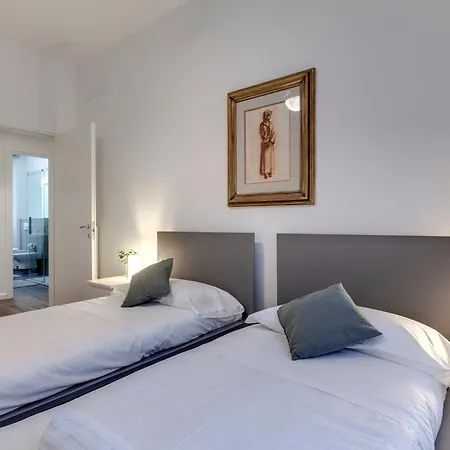 Rossini 4 * Florença