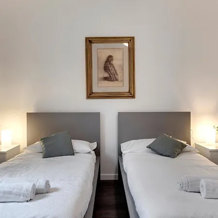 Apartamento Rossini 4 *