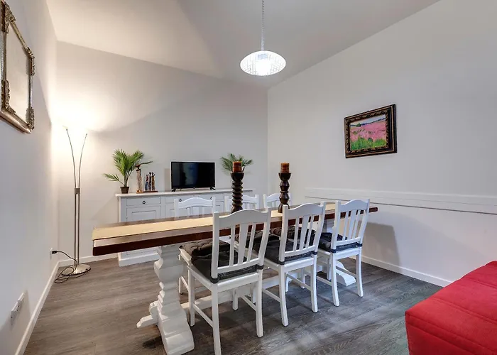 Rossini 4 Apartament